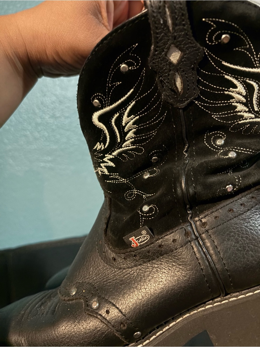 Justin women boots size 9